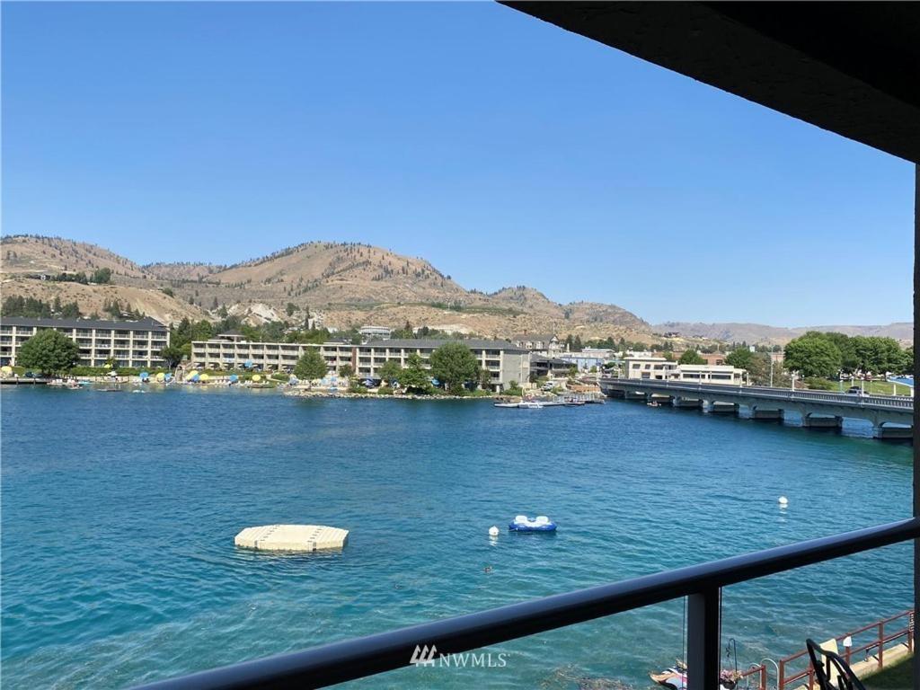 Grandview Lake Chelan- Waterfront View, Pool, Hot Tub, Golf, 1 Min To Downtown Luaran gambar