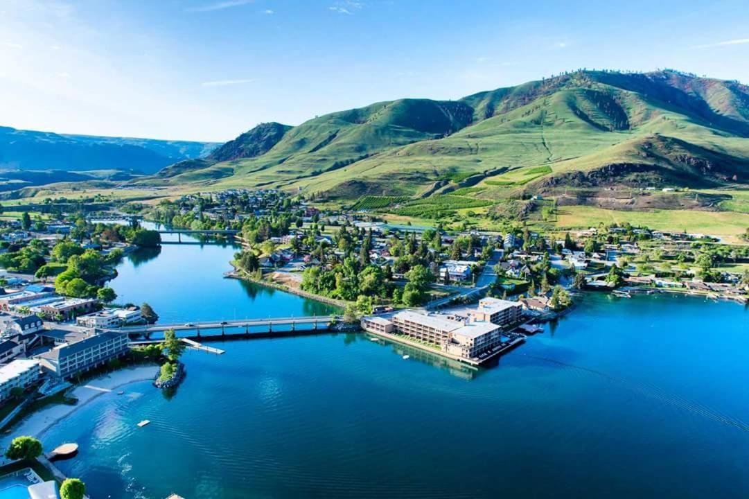 Grandview Lake Chelan- Waterfront View, Pool, Hot Tub, Golf, 1 Min To Downtown Luaran gambar